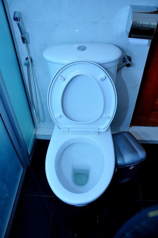 ホテル Melbourne Tourist Rest アヌラーダプラ 部屋 写真